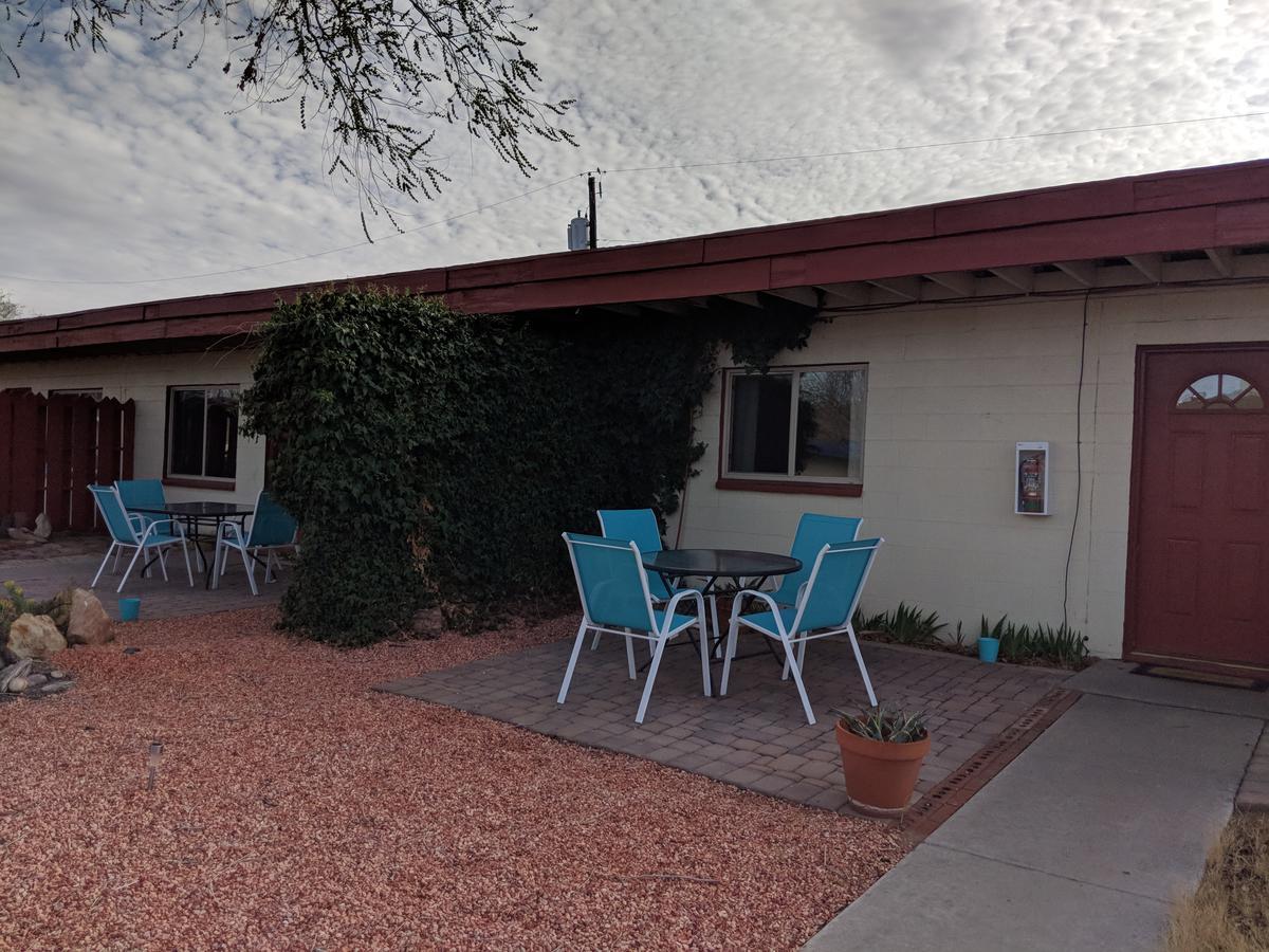 Red Rock Motel And Dam Motel Page Eksteriør bilde