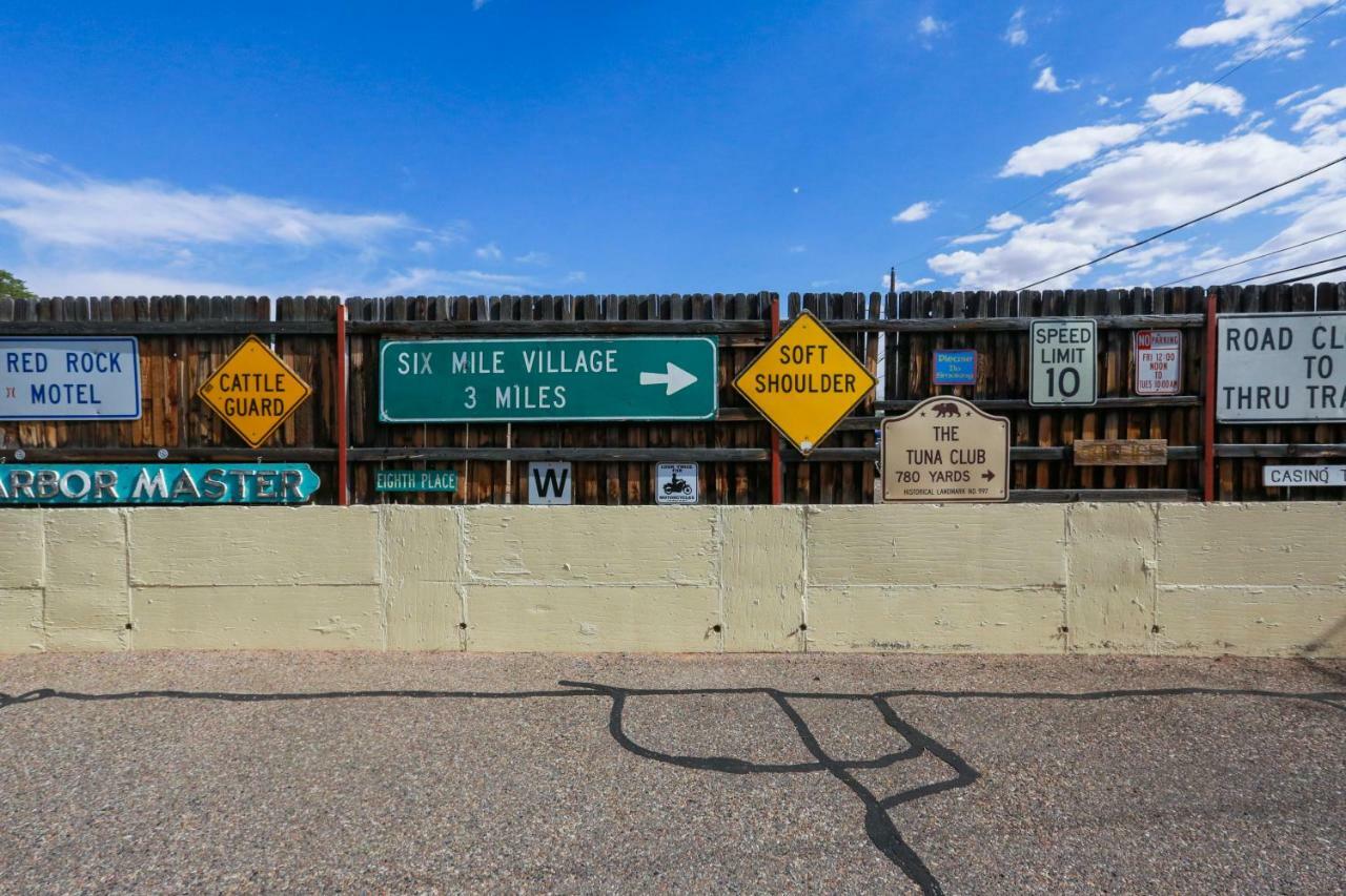 Red Rock Motel And Dam Motel Page Eksteriør bilde